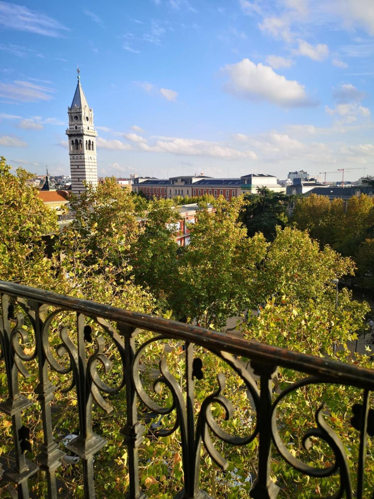 Madrid First Stop- Lope De Vega'S Dream Coliving Exteriör bild